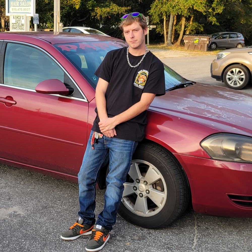 Meet your Posher, Damien